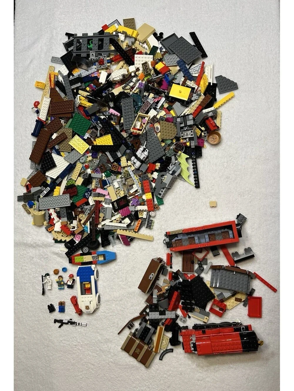 5+ Pound Lego Bulk Minifigure/Brick Lot And Hogwarts Castle Lego Lot Incomplete